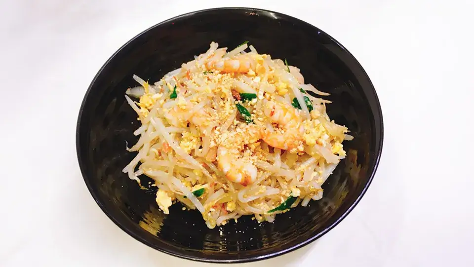 タイ風焼きそば(パッタイ)-パクチアンダイナー